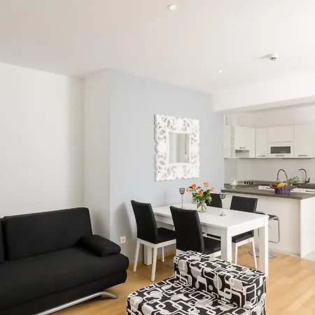 Atlant - One Bedroom With Balcony And Side Sea View Dubrovnik